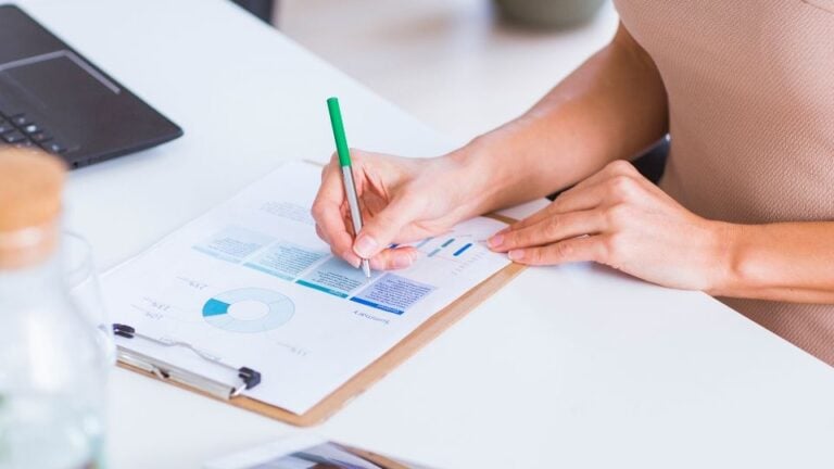 10 Data Entry Jobs To Make Money From Home At Your Own Schedule